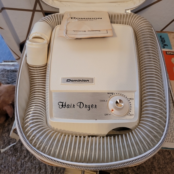 Vintage Dominion Bonnet Style Portable Hair Dryer Model 1837-59 Travel Case. - Picture 2 of 2